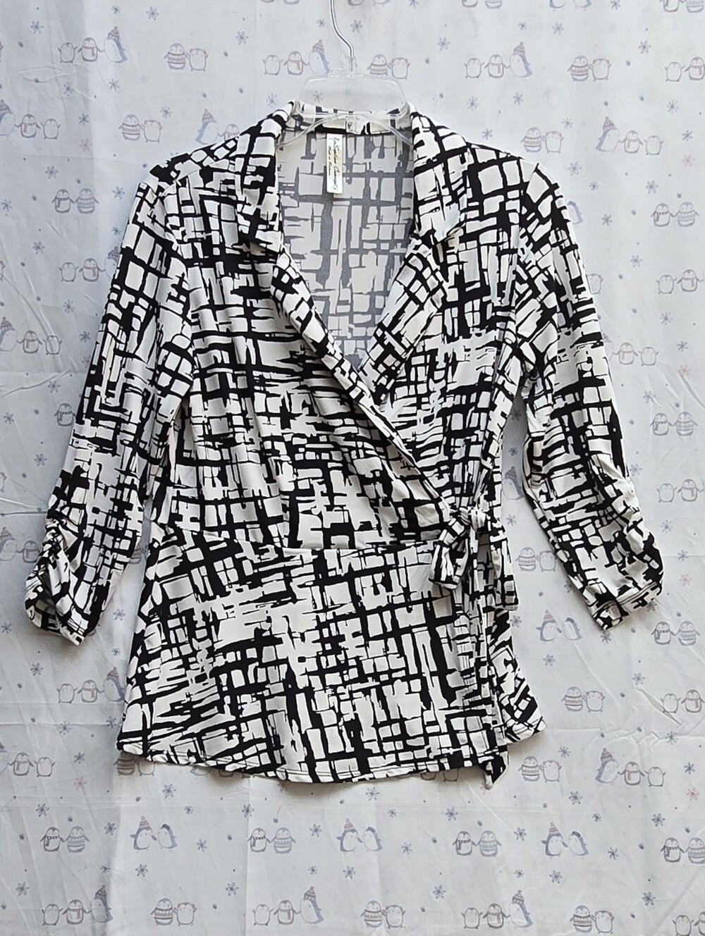 PerSeption Concept Black and White Abstract Wrap Blouse.  M